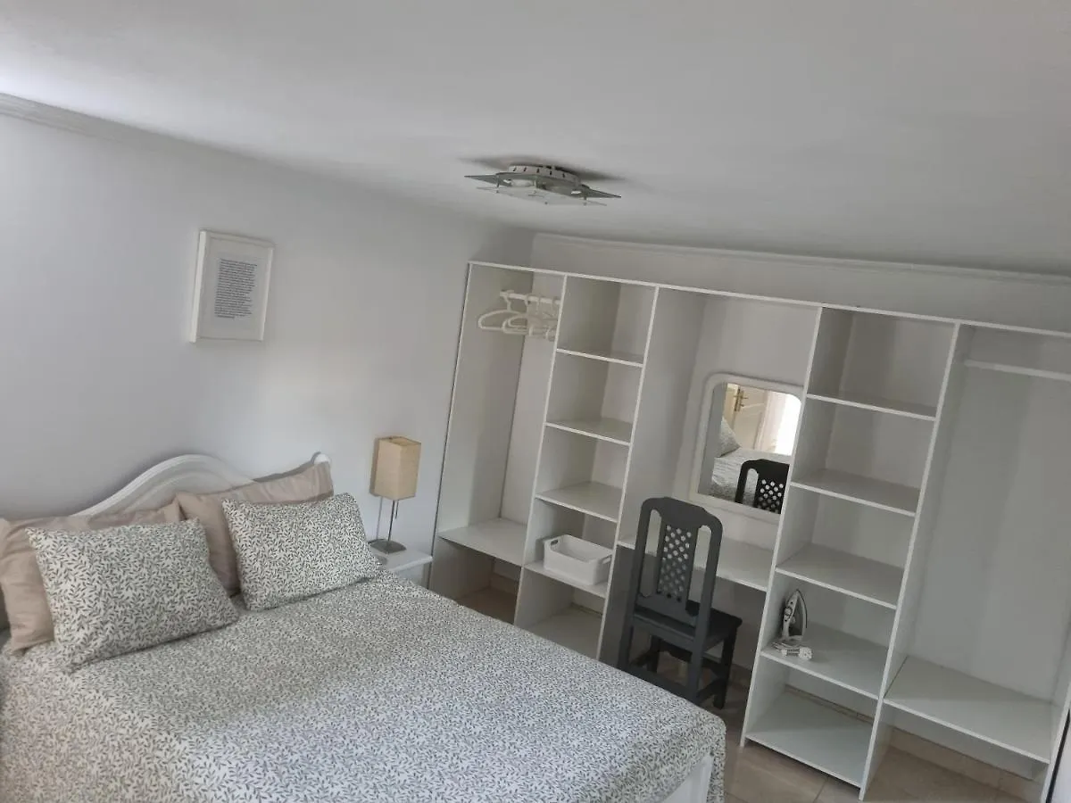 Spacious Modern Apartment In Peacefull Las Coloradas, Close To Papagayo Beaches Playa Blanca
