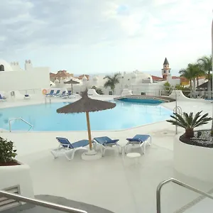 apartamento-en-complejo-adeje-paradise-en-playa-paraiso.tenerifehoteles.net/